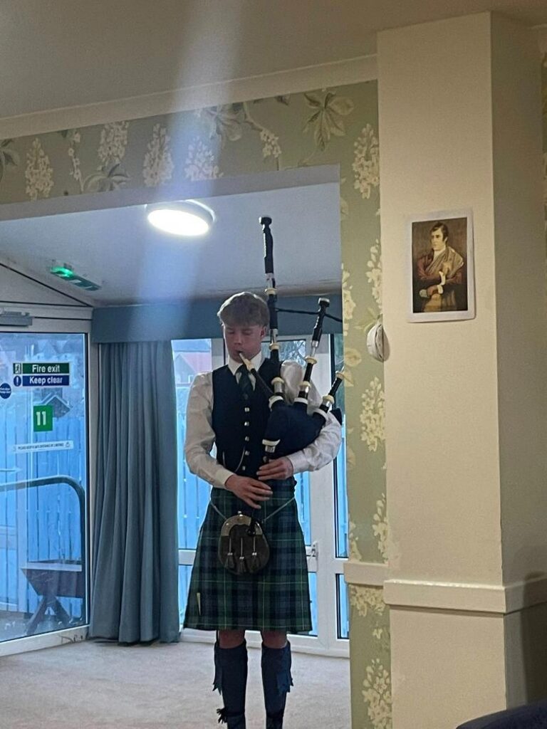 charlie with bagpipes
