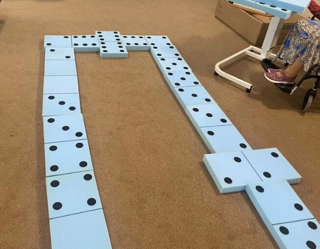 giant dominos